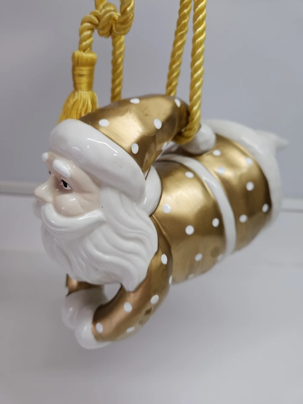 Department 56 Gold and White Porcelain Large Santa Claus Ornament Decor Tassel